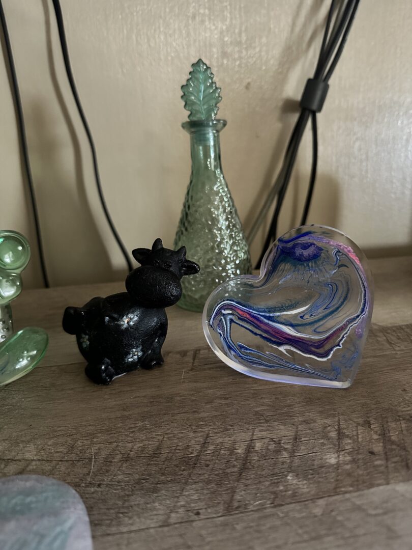 Lisa's Resin World -- URL LISASRESIN.WORLD Our New Resin Store