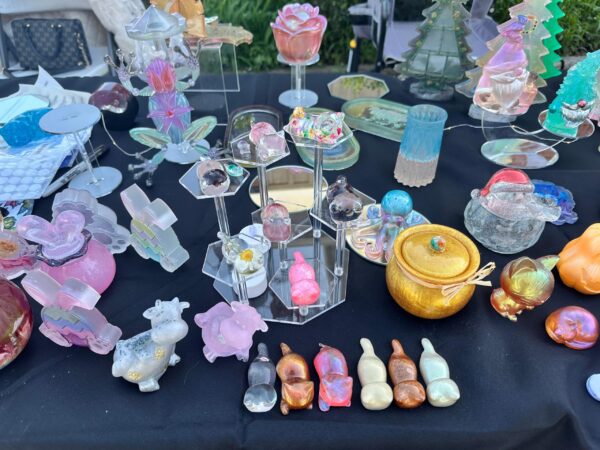 Lisa Mello's Resin Art World -- https://www.lisasresin.world/ -- Full Resin Art Display (not all products available, just alot)