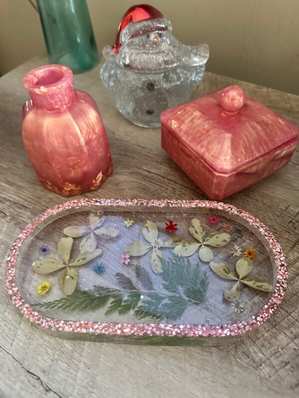 Resin Art Decorative Pieces